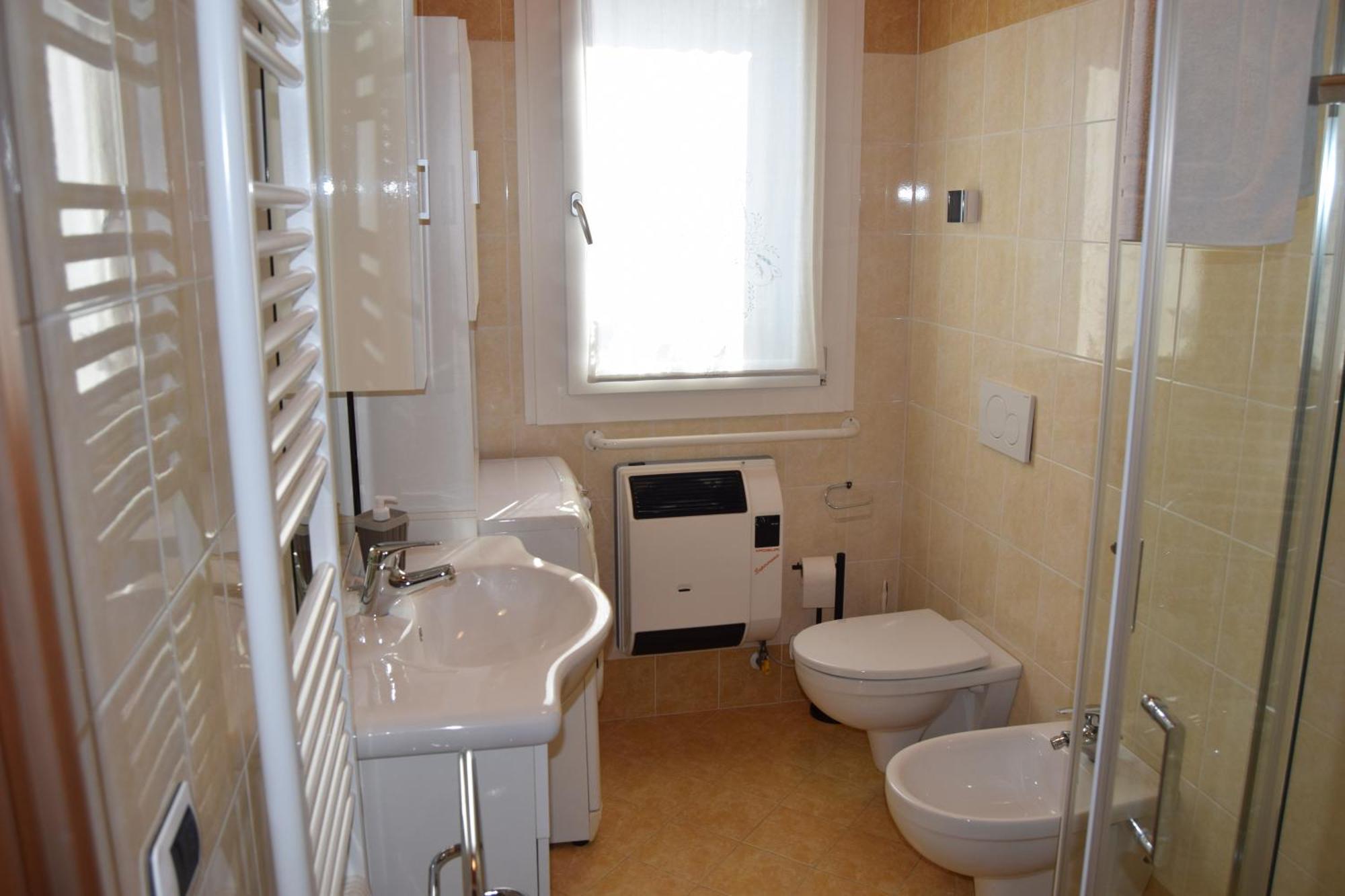 Lendinara B&B We Care Appartamento מראה חיצוני תמונה